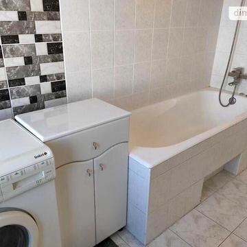 Довгострокова оренда 3к Квартира Робоча вулиця