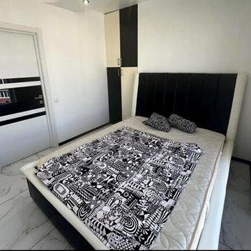 Левка Лукяненка вул. (Василя Жуковського), 16