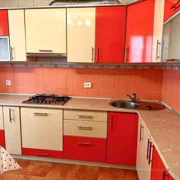 Здам 1 кімнатну на кінцевій Келецькій 3030