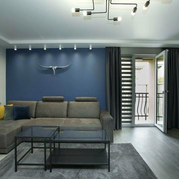 Соборна вул. (Радянська), 12