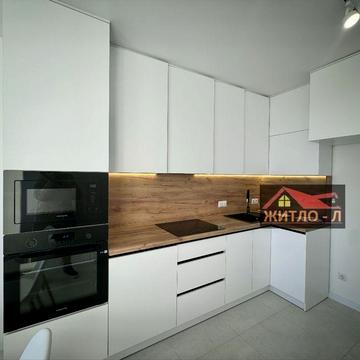 Resident Hall , Городоцька , вільна  , ліжко, кондиціонер