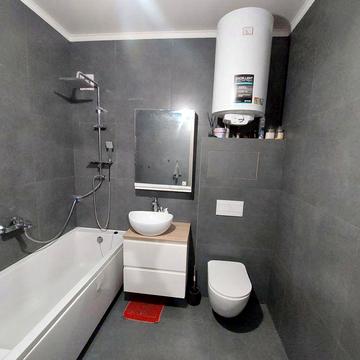 Продам 3х квартиру, Центр, Поля. Безнал можно