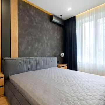 Саперне Поле вул., 3