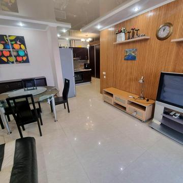 Вадима Гетьмана вул., 1