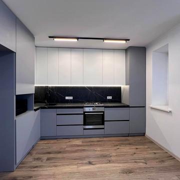 Двірська вул., 9