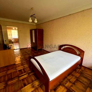 Продаж 3 кімнатної квартири. 2 шевченківський. Чарівна