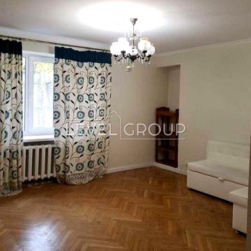 Продаж трикімнатної квартири вул. Радченка 4 Соломянський