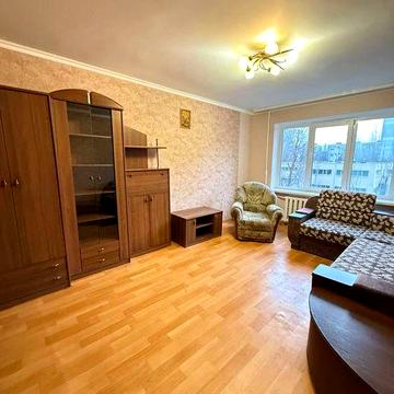 Продам 3 кімнатну квартиру пр.Героїв 40 на Перемозі 6 від власника