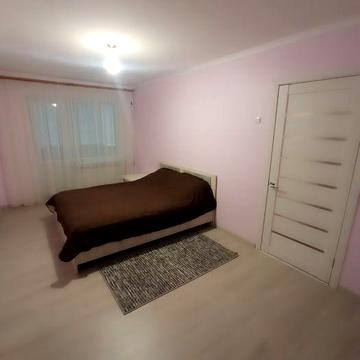 Продаю 2к. кв. пр. Центральний-Водопровідна