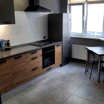 ГЕНЕРАТОР! Студія 40м2 Освіти 16 Севастопольска площа