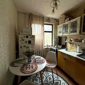 Продаж 1к Квартира Юрія Кондратюка вулиця