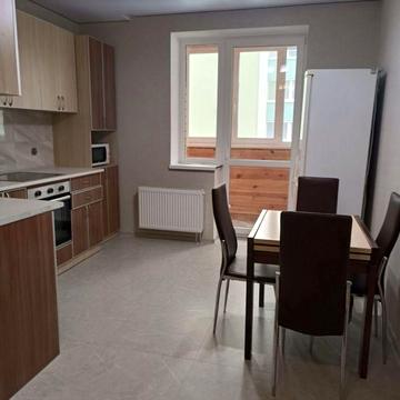 Сдам 1 комнатную квартиру в центре ЖК Рогатинский