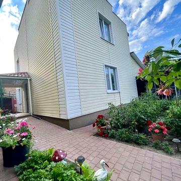 Просторий цегляний будинок з усіма комунікаціями. Якісний ремонт 40057