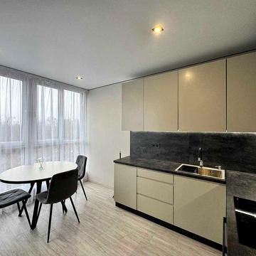 Оренда 1к квартири, вул . Роксоляни, 17000 грн