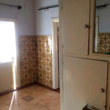 Продається 3 кімнатна квартира без ремонту, с.Сахкамінь