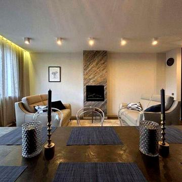 ЖК “New York”Антоновича/Горького74 4/22 180/170/10, 499 000 ЖК New York