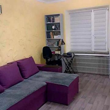 Продається 1-о кімнатна квартира вул. ДНІПРОВСЬКІ ПОРОГИ 1/9