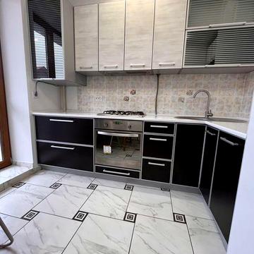 Оренда 1 км Чорновола біля роддома