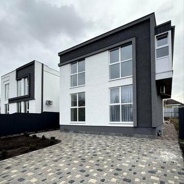 Продам новий будинок з ремонтом !!