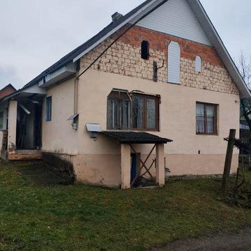 Продам житловий будинок у селі. Підходить під єВідновлення