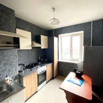 Продаж 2х кімнатної квартири в Нагірній частині р-н оптової бази