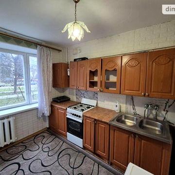 Довгострокова оренда 1к Квартира Політехнічна (Воїнів-Інтернаціоналістів) вулиця