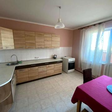 Миколи Голего вул. (Лебедєва-Кумача), 12