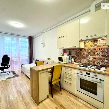 Довгострокова оренда 1к Квартира Трускавецька вулиця