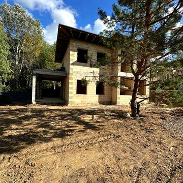 Будинок в елітному районі Гореничів