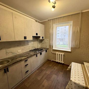 Оренда 2-х кім квартири 2-й поверх вул Новобузька/ перша здача