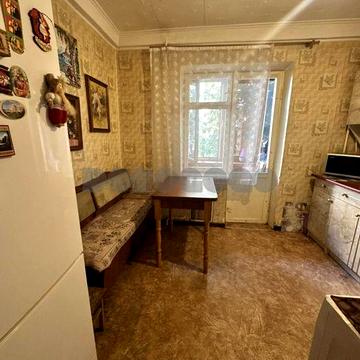Продаж 2к квартири, просп. Берестейський 127, м. Житомирська
