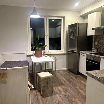 2- к квартира! Юлії Здановської 34-а!