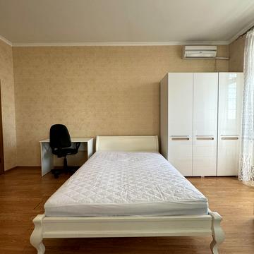 Євгена Коновальця вул. (Щорса), 44-А