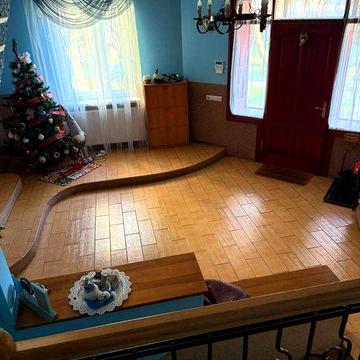 Будинок Брюховичі поле чудес