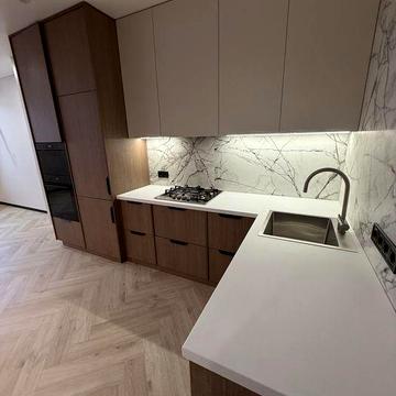 Велика однокімнатна квартира в центрі міста!Дизайнерський ремонт! ЖК Фаворит