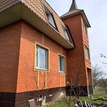 Новий будинок в 6 км від "Метро"!