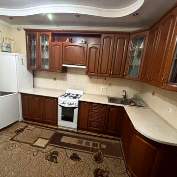 Оренда в новобудові вул Величковського