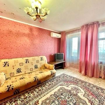 1-кімнатна квартира по вулиці Харківська з меблями і технікою