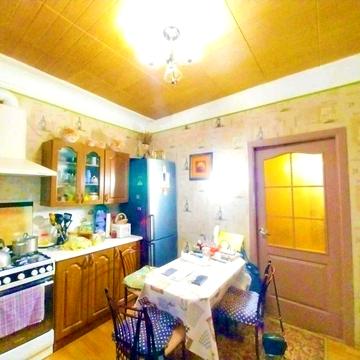 Продам 2 комн квартиру в центре на Новосельского АГВ