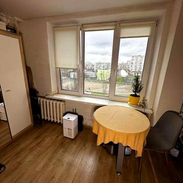 ПРОДАЖ БЕЗ КОМІСІЇ 1 кімнатна квартира Проспект Павла Тичини5/1