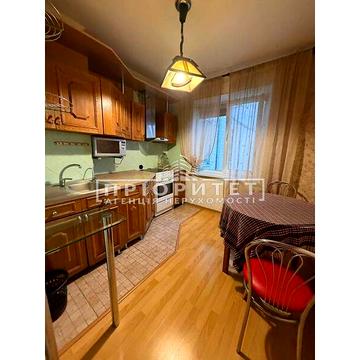 Продаж 4к Квартира Академіка Глушка проспект