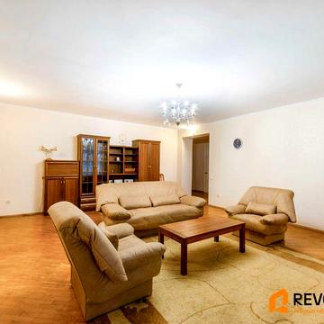 БЕЗ % Оренда вул.Золотоустівська біля Цирку метро Університет 7 поверх