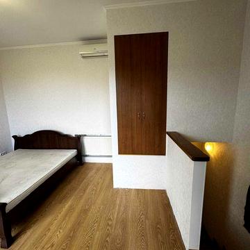 Квартира в Крыжановке со своим палисадником! Газовый котел!