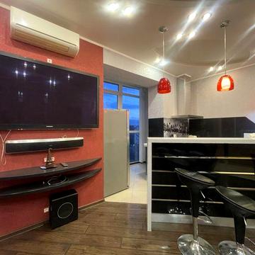 Сдам слильную 1 ку сиудия + спальня около метро Академика Павлова