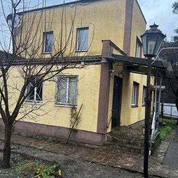 Продам садовий будинок з видом на сосновий ліс, смт Бабинці