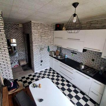 Продам квартиру на левом берегу