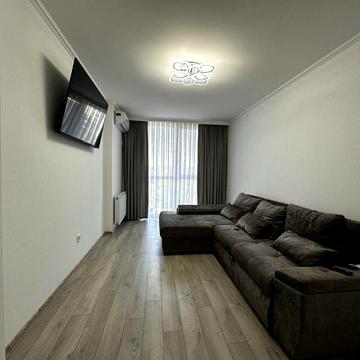 Продаж 2-к новобудови зданої біля Майдану без податку