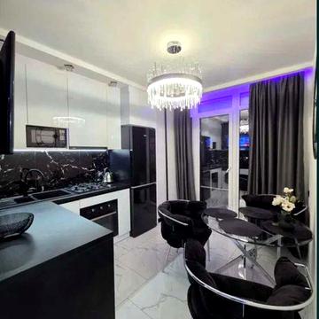 Аренда. Стильная квартира в клубном доме, с террасой. Газ! ЖК Виа Рома