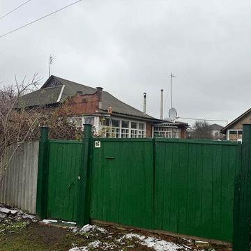 Будинок домогосподарство Лебедин