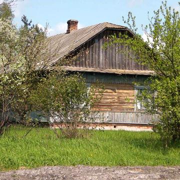 Будинок біля озера